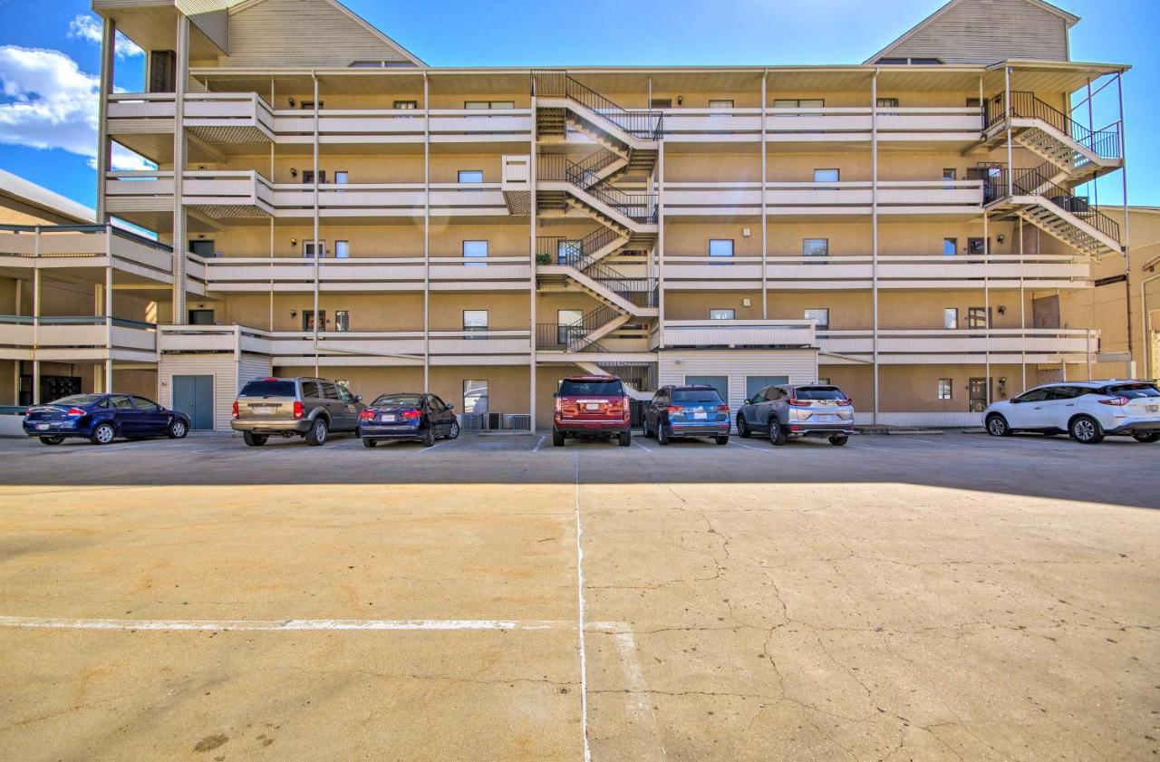 Bright Waterfront Condo With Resort Amenities! Lake Ozark Exteriör bild
